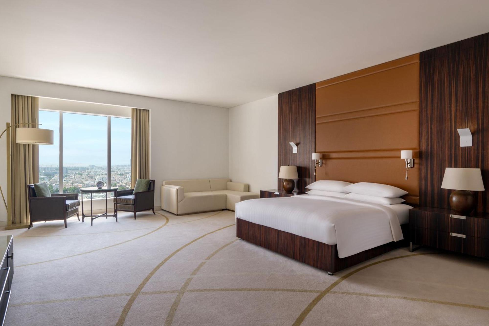 Marriott Hotel Downtown Abu Dhabi Exteriör bild